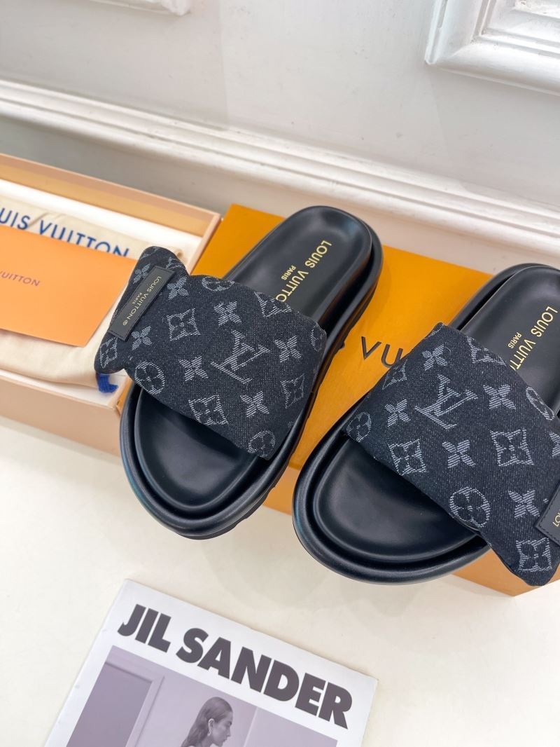 Louis Vuitton Slippers